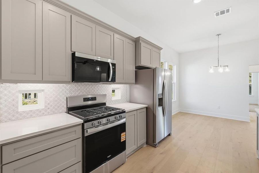 Furnished interior view inside a new home in , Boyd (Image 13).
