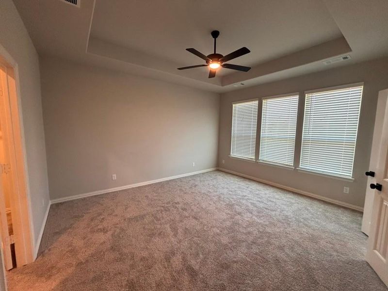 Spacious, unfurnished interior of a new home in Fairview Meadows, New Fairview (Image 11).