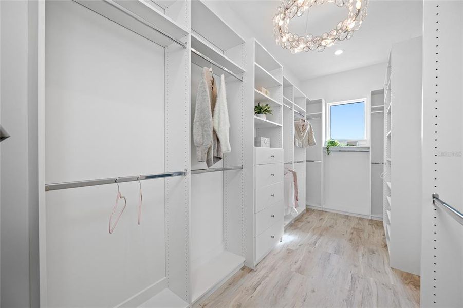 Furnished interior view inside a new home in , Treasure Island (Image 12).