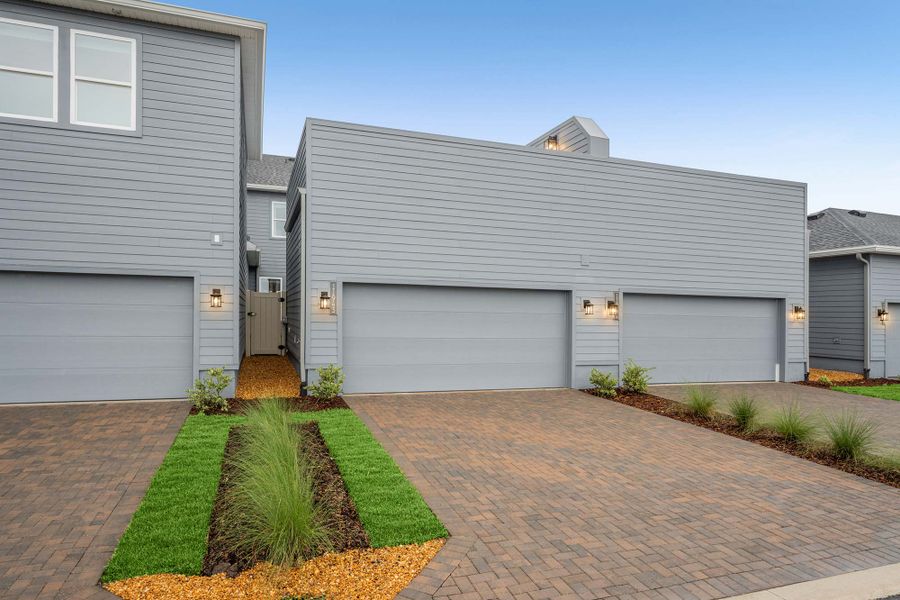 Representative exterior details of a home built from the The Daisy by David Weekley Homes in Seven Pines 24' Rear Entry Townhomes, Jacksonville (Image 4).