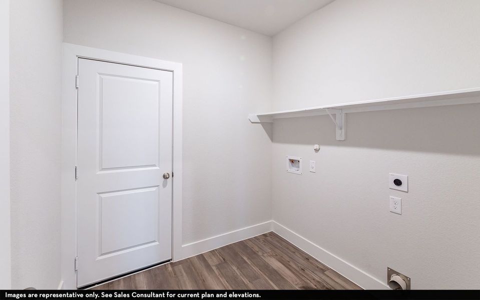 Representative unfurnished interior of a home built from the Sioux by CastleRock Communities in Hughes Landing, Dickinson (Image 18). Representative unfurnished interior of a home built from the Sioux by CastleRock Communities in Hughes Landing, Dickinson (Image 18).