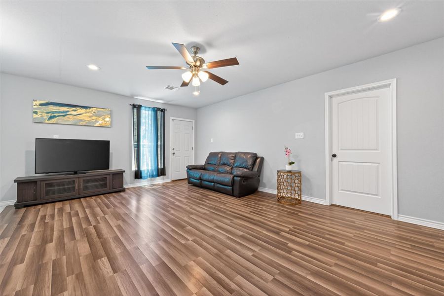 Furnished interior view inside a new home in , Conroe (Image 11). Furnished interior view inside a new home in , Conroe (Image 11).