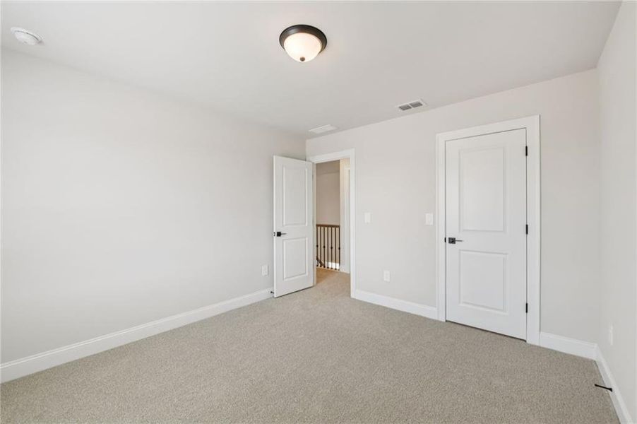 Spacious, unfurnished interior of a new home in River Pointe, Monroe (Image 49).