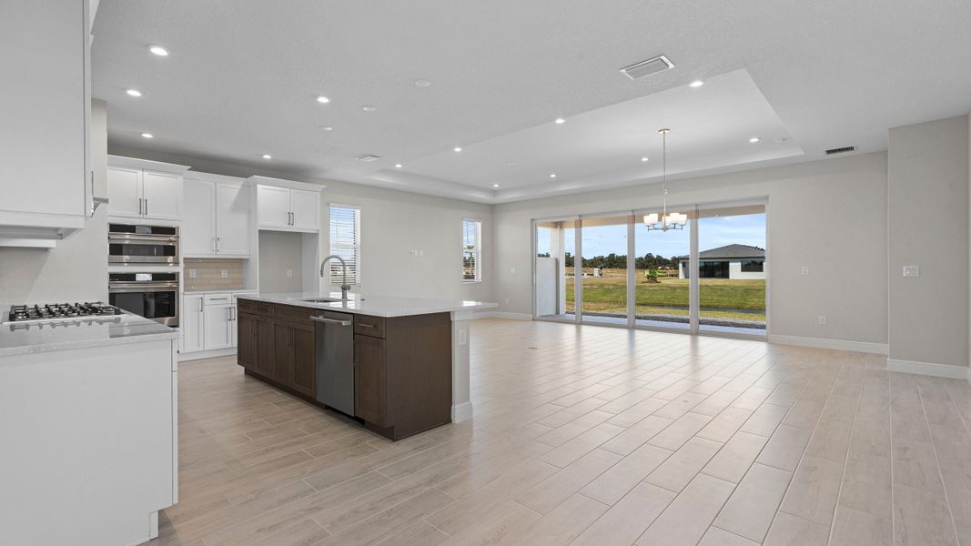 Great Room & Kitchen Great Room & Kitchen