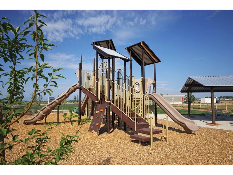 Community amenities in Granary, Johnstown (Image 25).