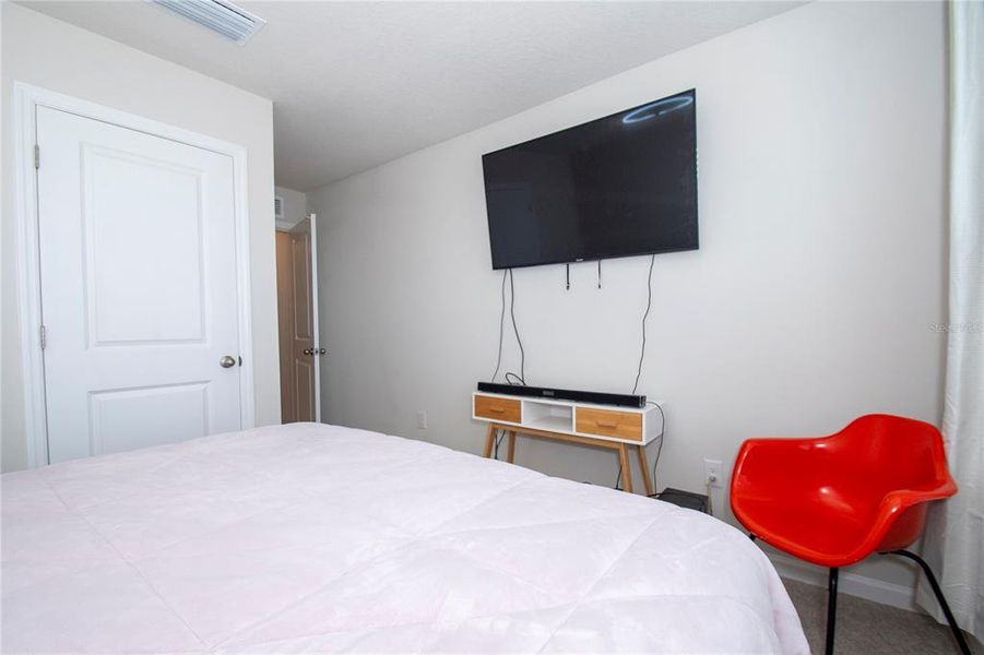 Furnished interior view inside a new home in , Bradenton (Image 23).