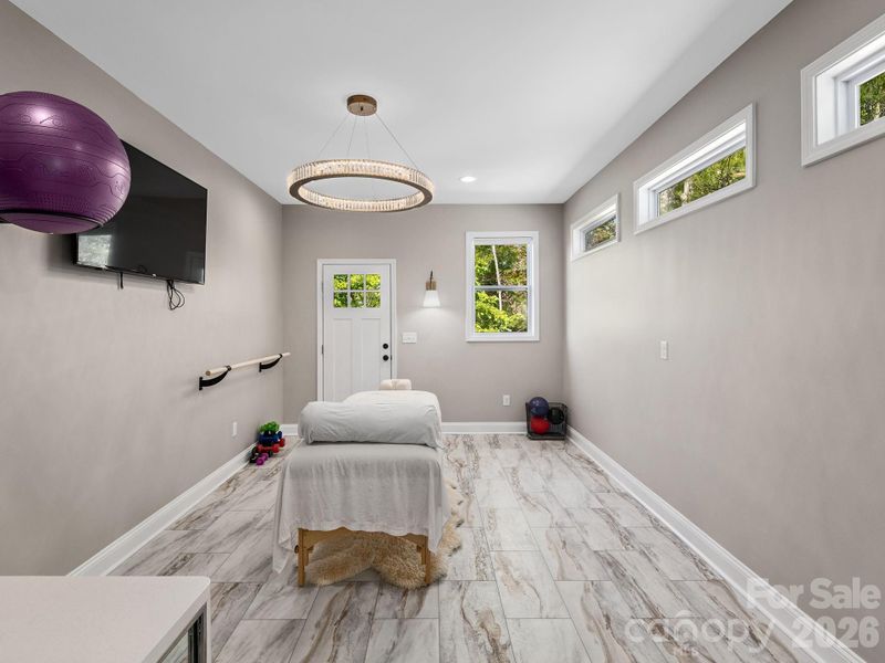 Furnished interior view inside a new home in , Hendersonville (Image 33).