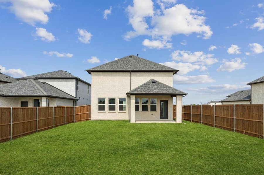 Front exterior of a new home in Bellagio, Forney, TX, highlighting curb appeal (Image 22).