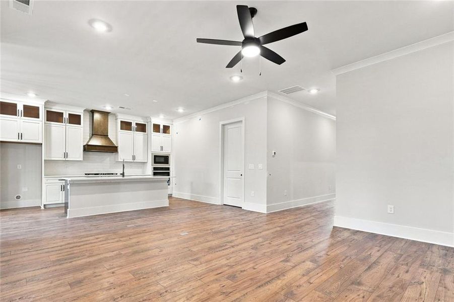 Spacious, unfurnished interior of a new home in , Ellijay (Image 24).