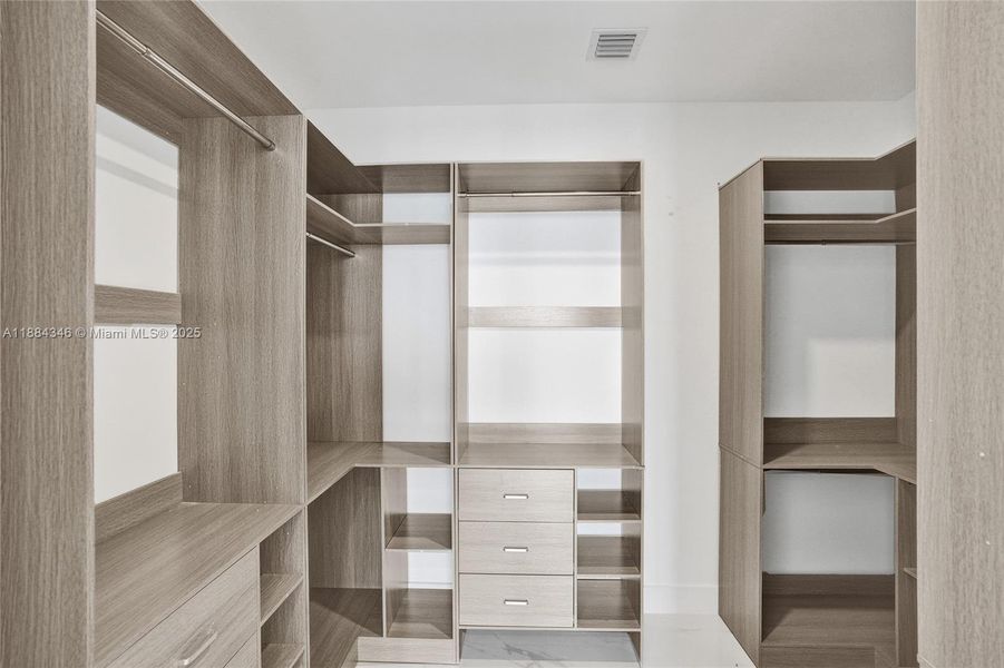 Image 37 of a home in . Image 37 of a home in .