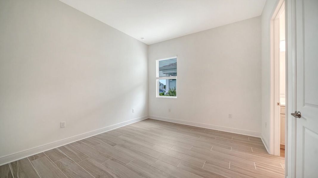 Spacious, unfurnished interior of a new home in Canoe Creek, Parrish (Image 43). Spacious, unfurnished interior of a new home in Canoe Creek, Parrish (Image 43).