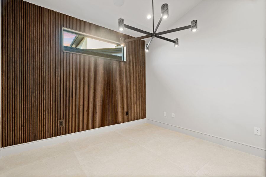 Spacious, unfurnished interior of a new home in , Horseshoe Bay (Image 19).