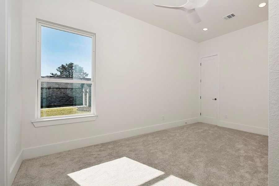 Spacious, unfurnished interior of a new home in , Montgomery (Image 26).