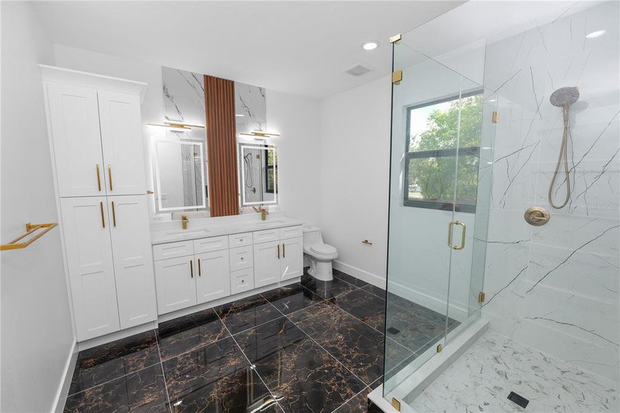 Image 45 of a home in .