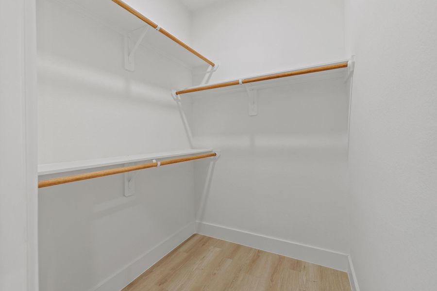 Spacious, unfurnished interior of a new home in , Beasley (Image 16).