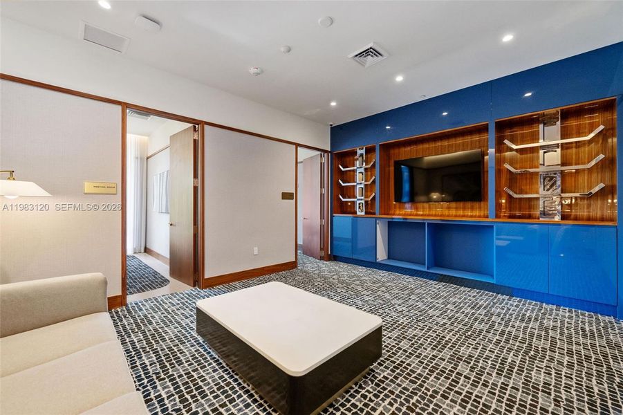 Community amenities in , Miami (Image 41).