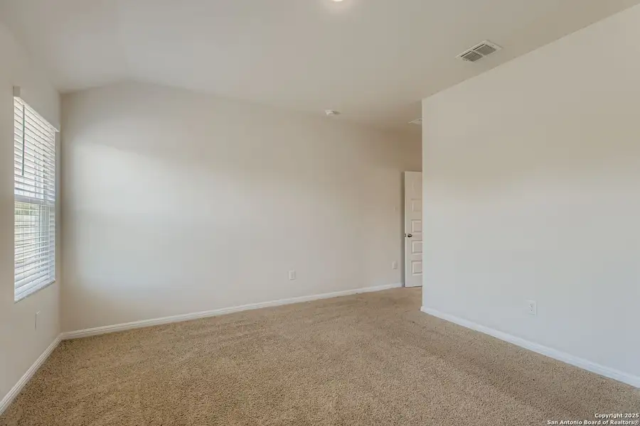 Spacious, unfurnished interior of a new home in , New Braunfels (Image 12). Spacious, unfurnished interior of a new home in , New Braunfels (Image 12).