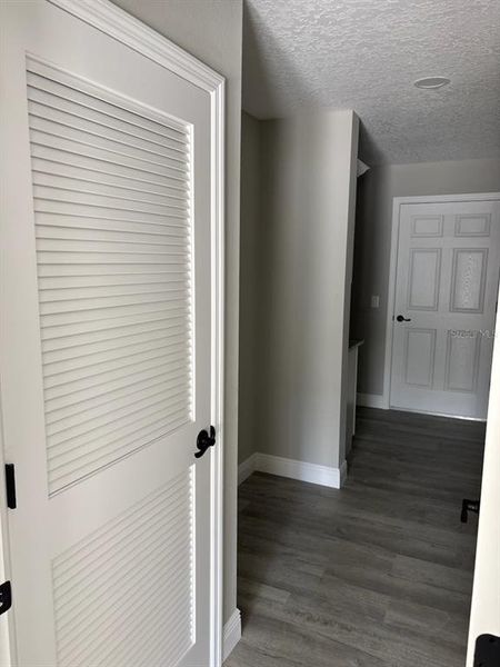 Spacious, unfurnished interior of a new home in , Citrus Springs (Image 26).