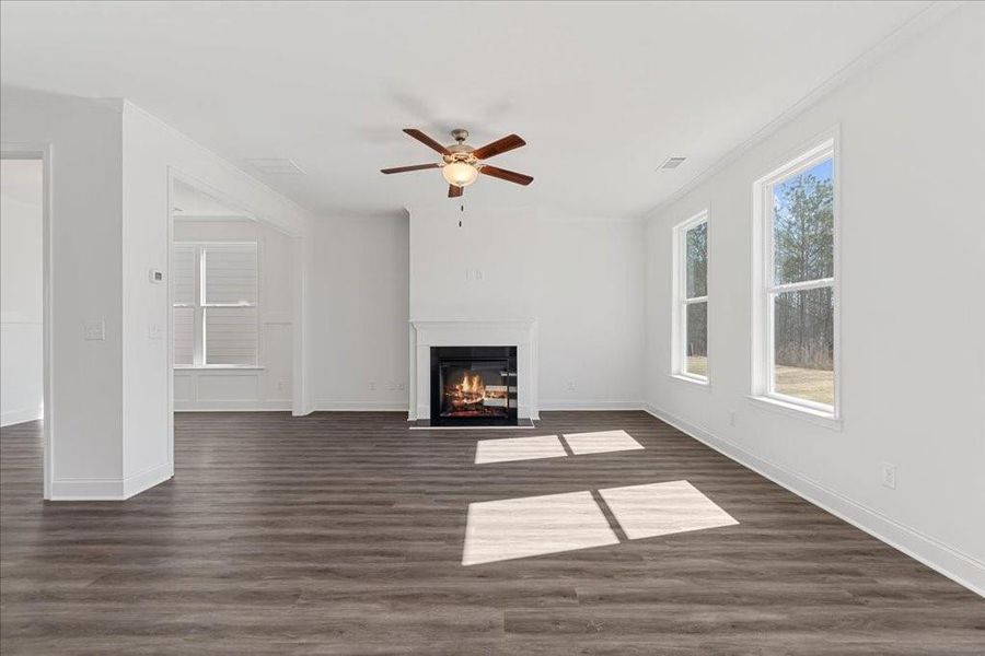 Spacious, unfurnished interior of a new home in Paces Estates, Lithia Springs (Image 22).