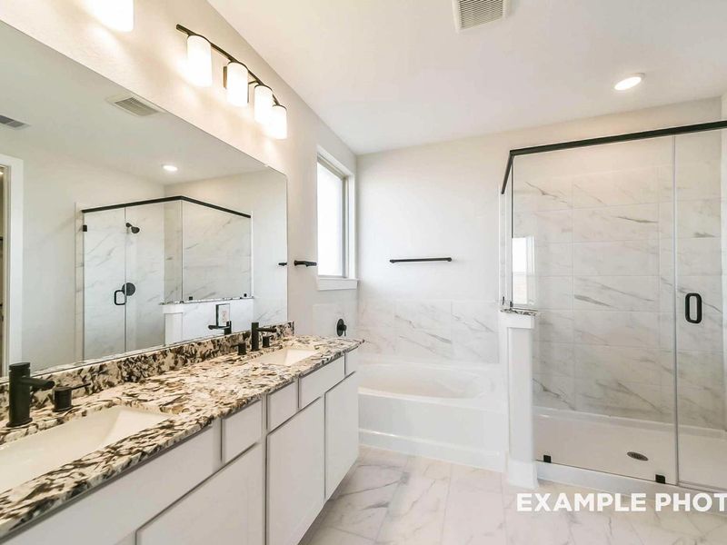 Furnished interior view inside a new home in Sierra Vista, Rosharon (Image 11). Furnished interior view inside a new home in Sierra Vista, Rosharon (Image 11).