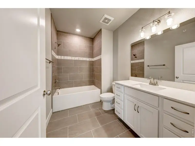 Furnished interior view inside a new home in , Longmont (Image 4).