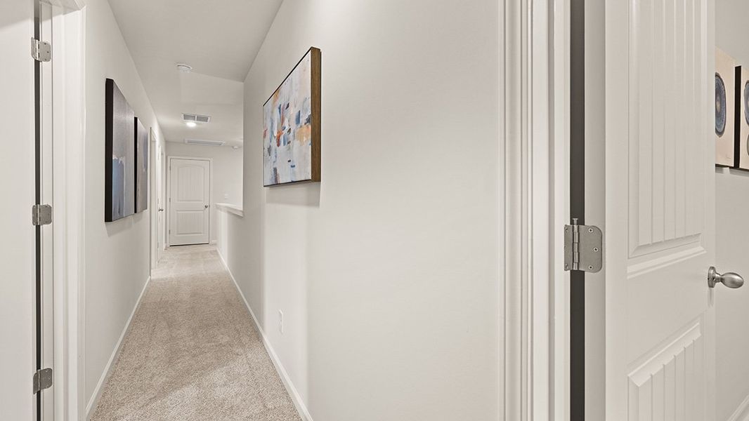 Representative unfurnished interior of a home built from the Flora by D.R. Horton in Sheffield Highlands, Dallas (Image 20).