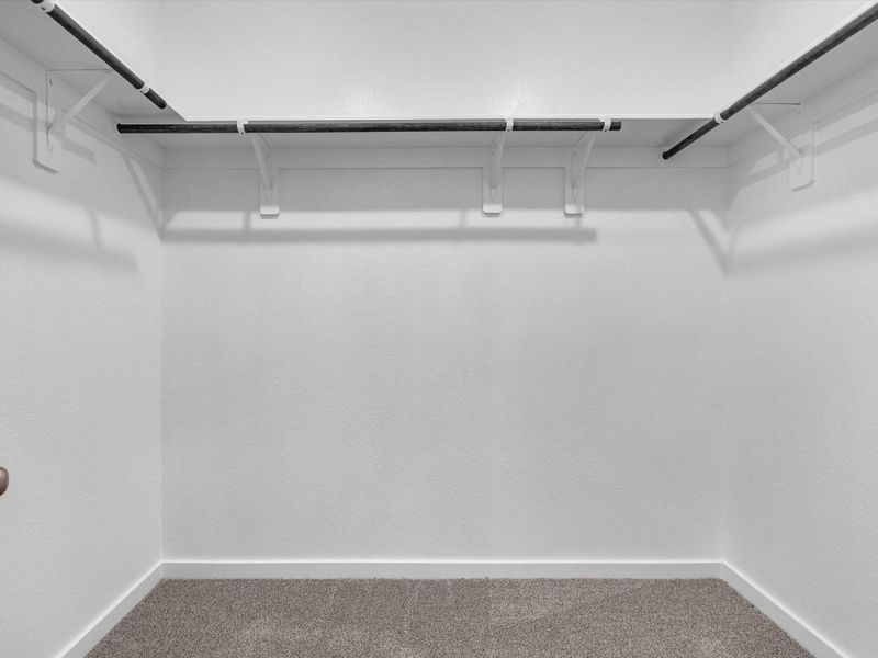 Spacious, unfurnished interior of a new home in Montgomery Oaks - Premier, Conroe (Image 16).