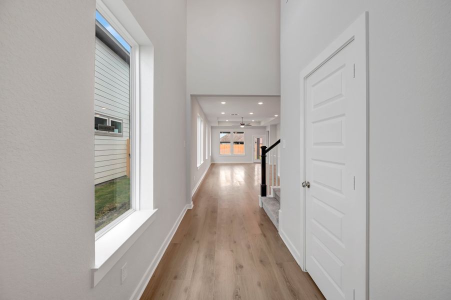 Spacious, unfurnished interior of a new home in Mason Woods, Cypress (Image 14). Spacious, unfurnished interior of a new home in Mason Woods, Cypress (Image 14).