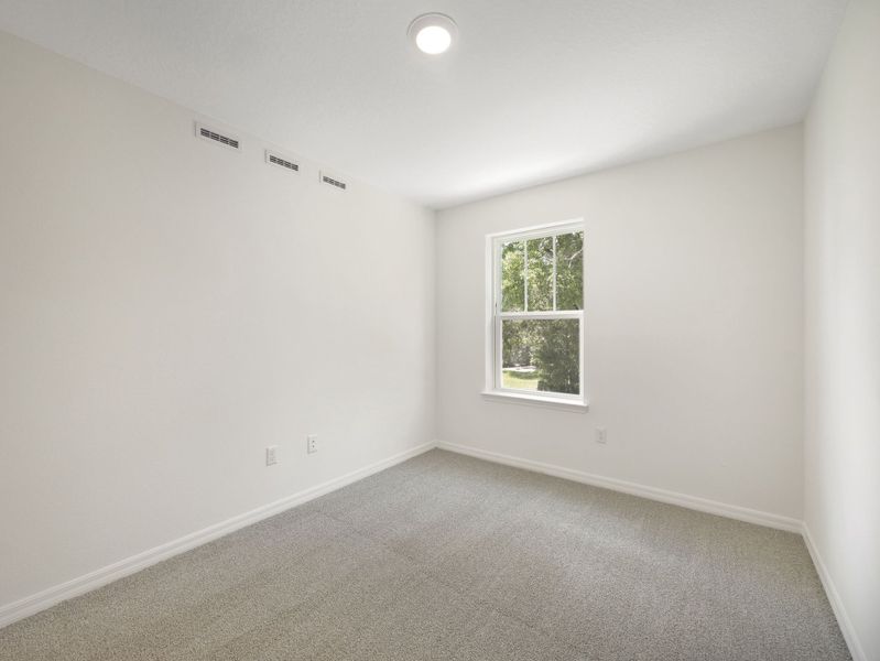 Spacious, unfurnished interior of a new home in Towns at Greenleaf, Oviedo (Image 24).