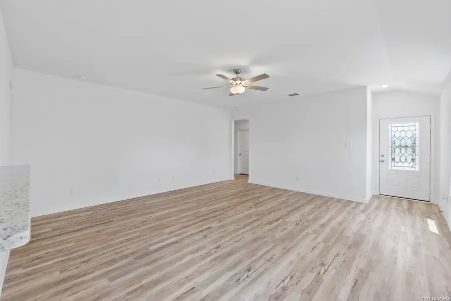 Spacious, unfurnished interior of a new home in , San Antonio (Image 8).