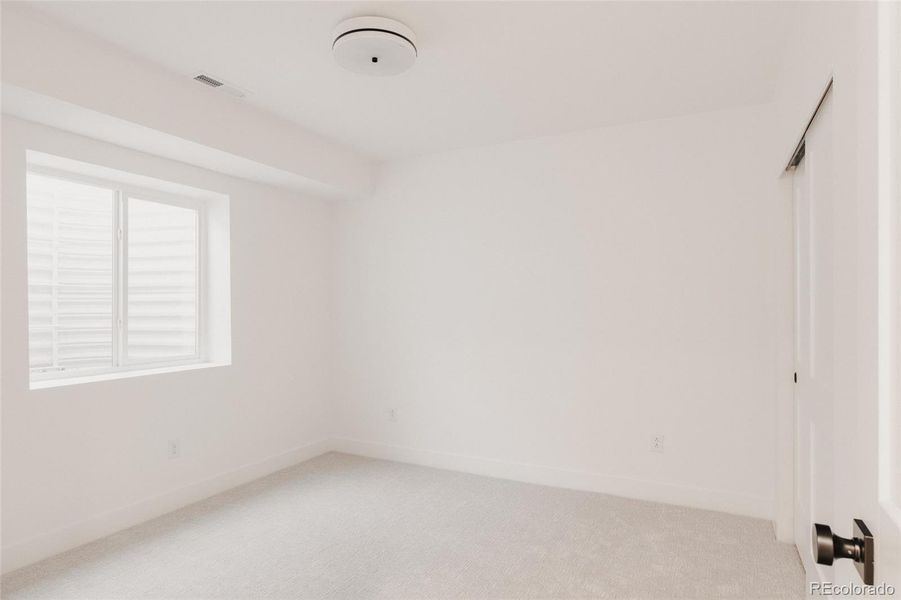 Spacious, unfurnished interior of a new home in , Wheat Ridge (Image 28).