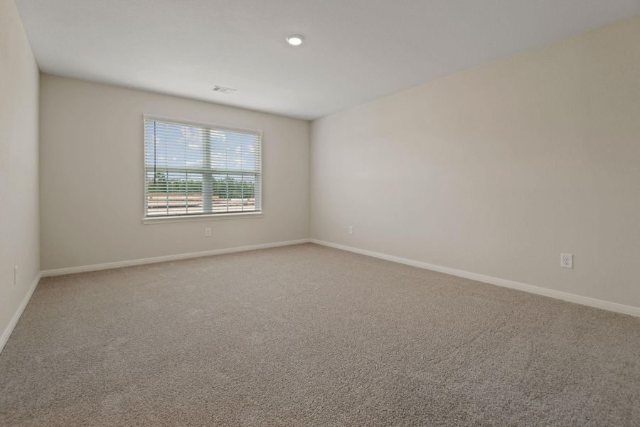 Spacious, unfurnished interior of a new home in Magnolia Woods, Magnolia (Image 17).