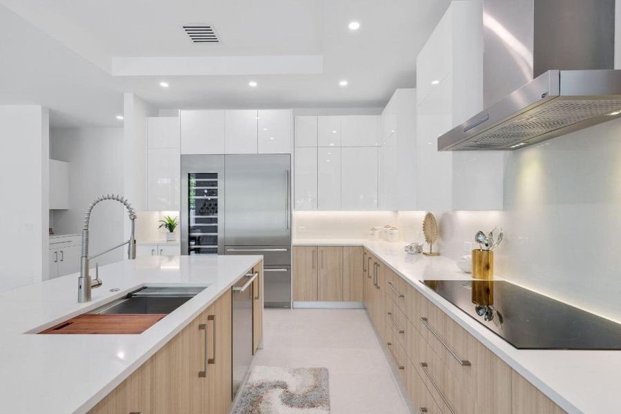 1408 Pine Lane - 16.jpg-SMALL