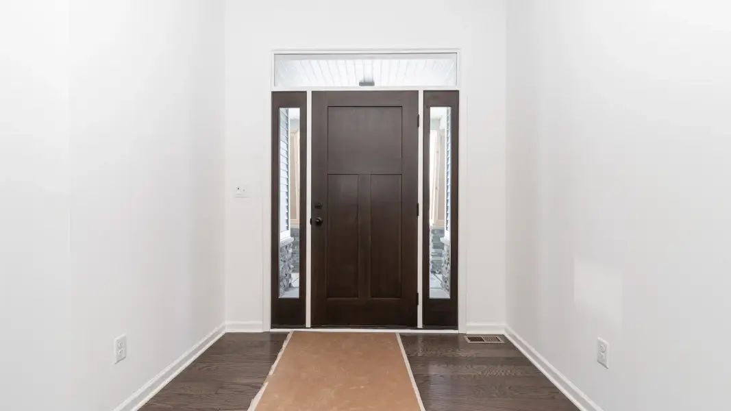 Representative unfurnished interior of a home built from the The Middleton by Norfolk Homes in Offsite Builds Southern Michigan, Ann Arbor (Image 71).