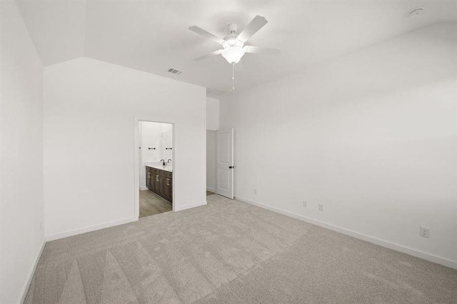 21_673 Tyronza- Primary Suite-2