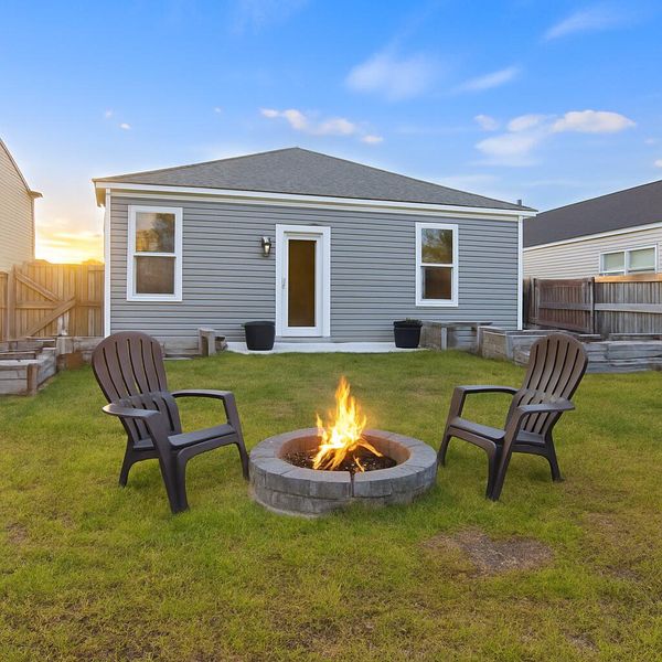 Exterior details and patio area of a home in , Ladson (Image 26).