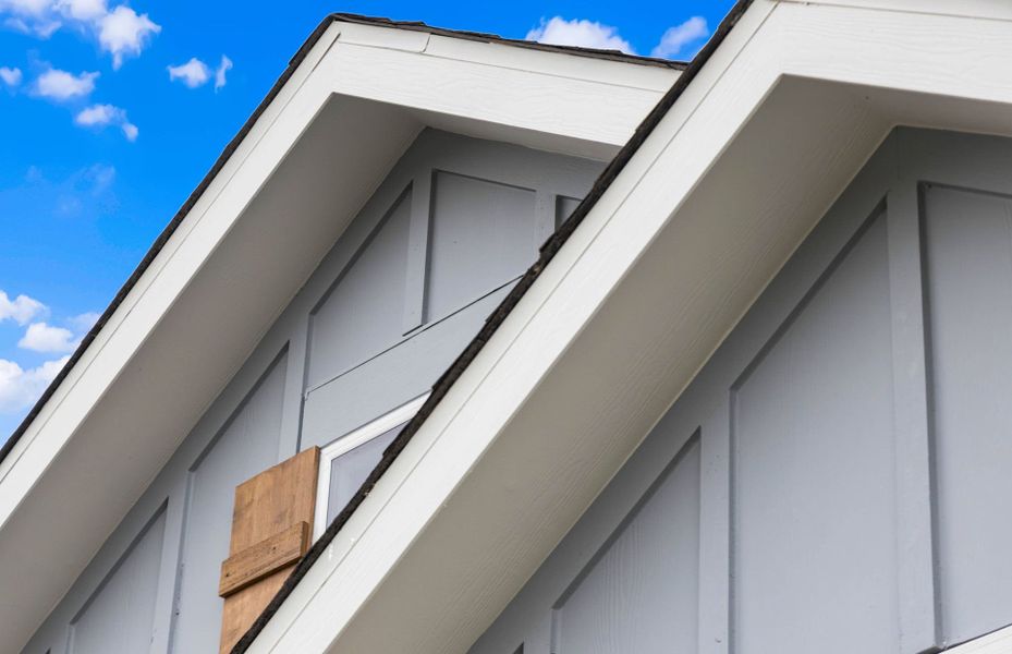 Representative exterior details of a home built from the Mystique by Del Webb in Del Webb Austin at Lost Pines, Bastrop (Image 44).