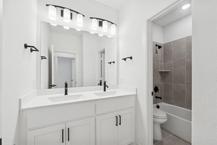 Image 37 of a home in Hillside at Las Colinas.