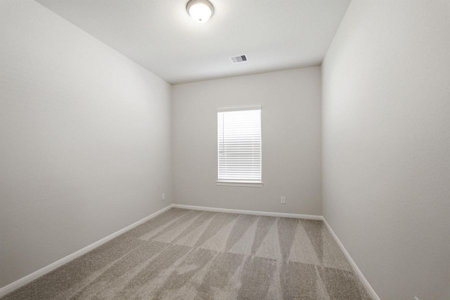 Spacious, unfurnished interior of a new home in Trails at Woodhaven Lakes, La Marque (Image 14). Spacious, unfurnished interior of a new home in Trails at Woodhaven Lakes, La Marque (Image 14).