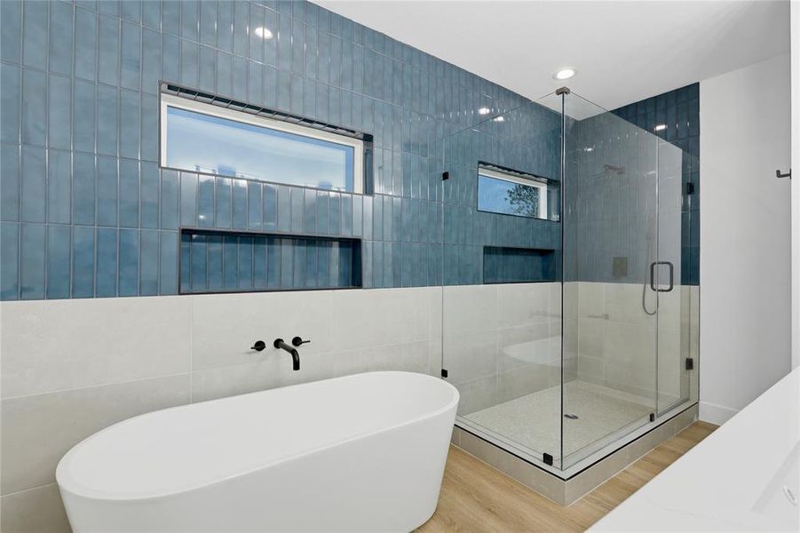 Furnished interior view inside a new home in , Dallas (Image 6).