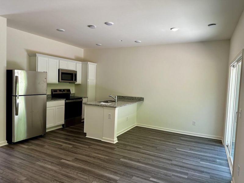 Furnished interior view inside a new home in Pinckney Place, North Charleston (Image 11).