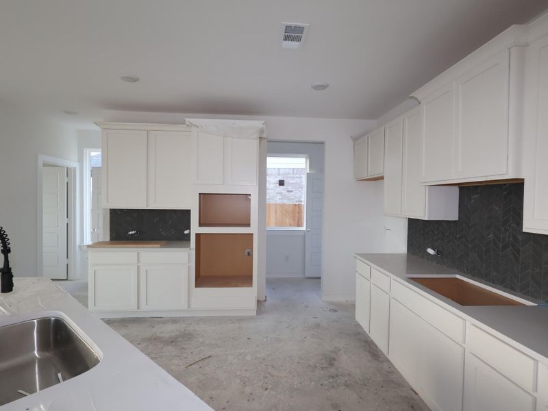 Image 12 of a home in Marvida. Image 12 of a home in Marvida.