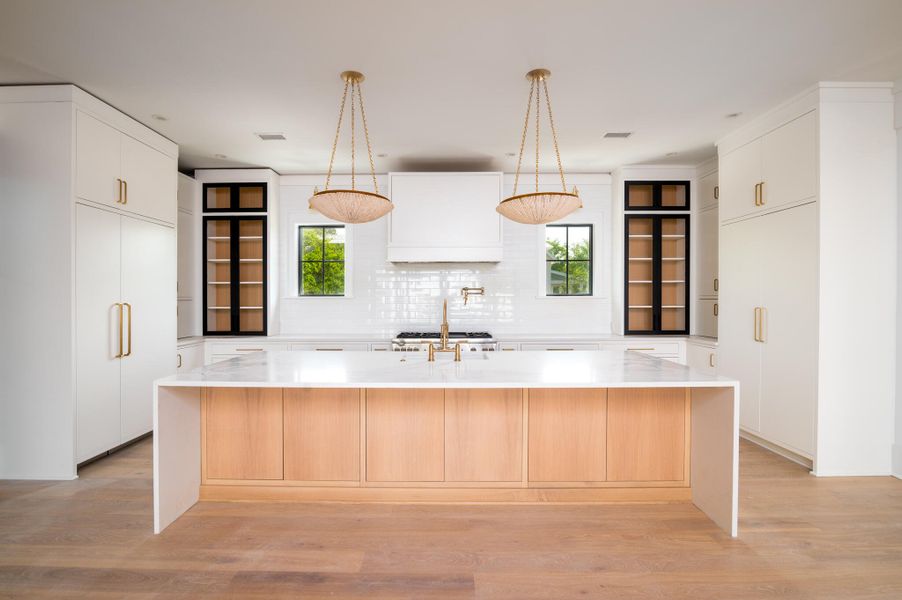Furnished interior view inside a new home in , Sullivan's Island (Image 7).
