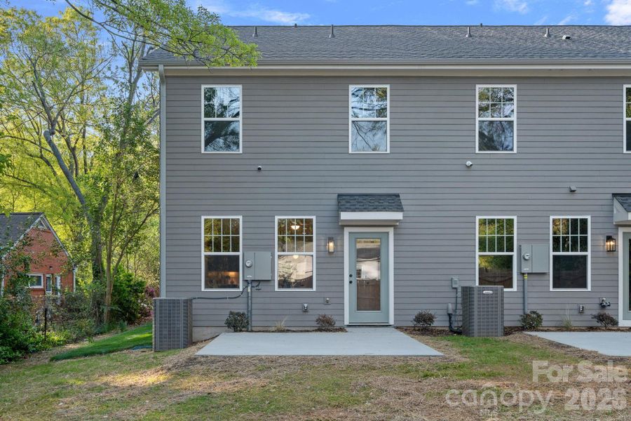Exterior details and patio area of a home in , Charlotte (Image 4).