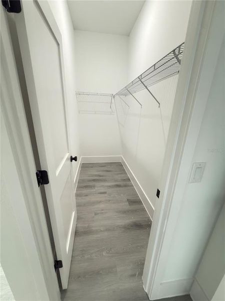 Spacious, unfurnished interior of a new home in , Ocala (Image 31).