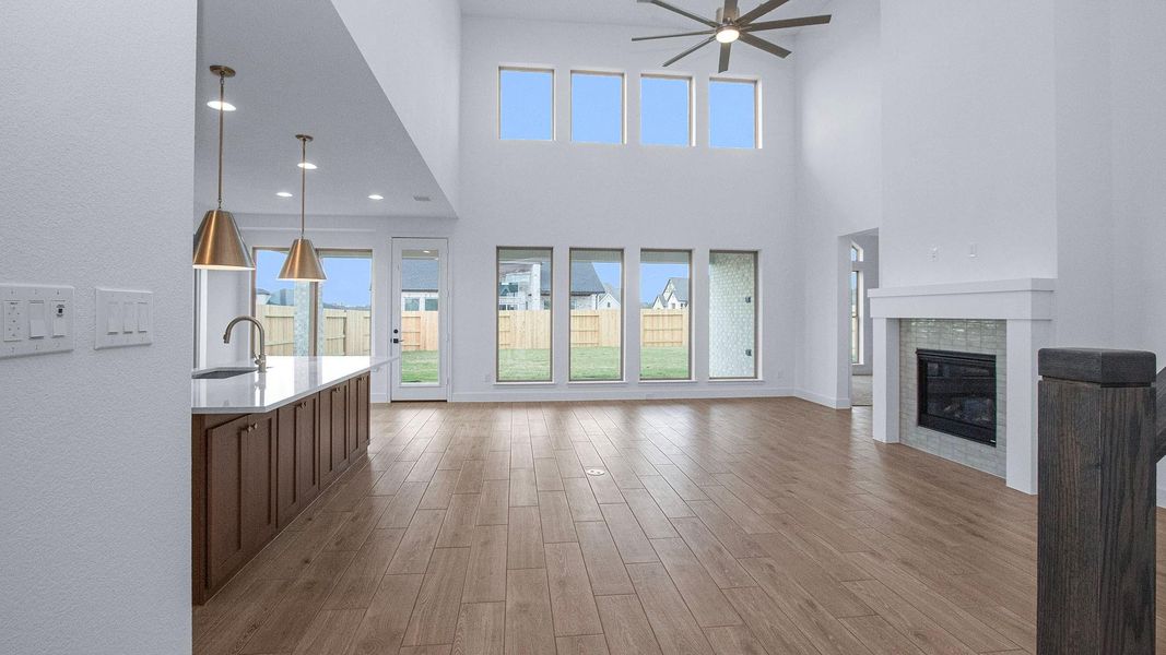 Spacious, unfurnished interior of a new home in Briarley, Montgomery (Image 13).