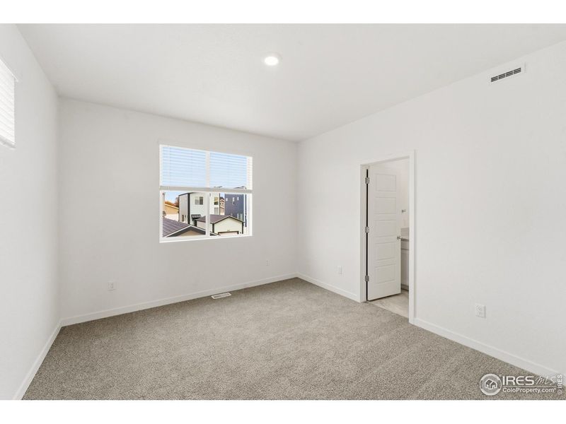 Spacious, unfurnished interior of a new home in Liberty Draw, Evans (Image 11).