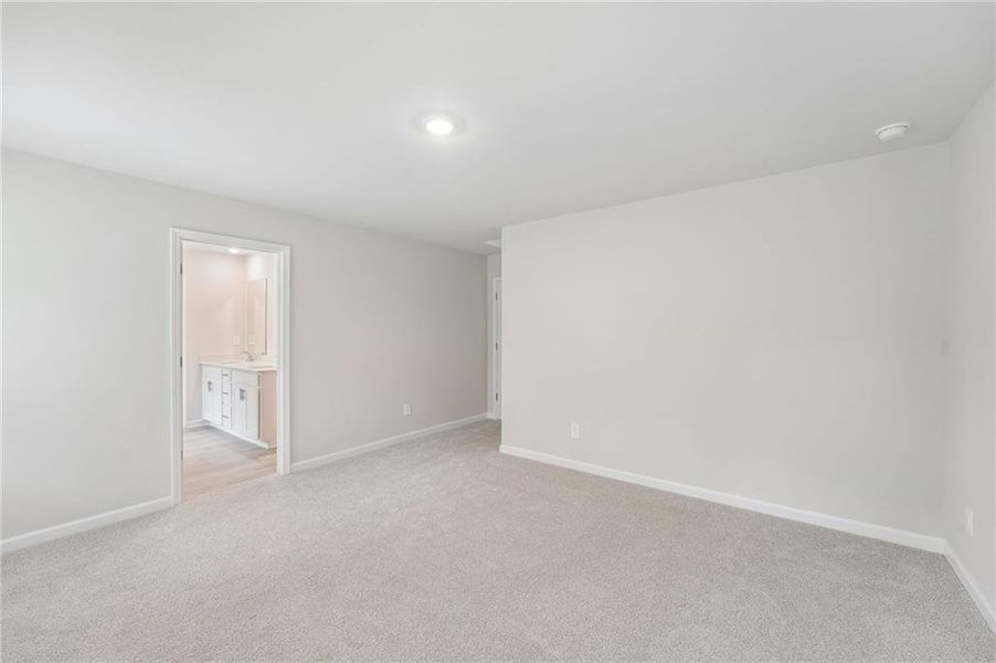Spacious, unfurnished interior of a new home in Hemingway - Reserve Series, Cumming (Image 50). Spacious, unfurnished interior of a new home in Hemingway - Reserve Series, Cumming (Image 50).