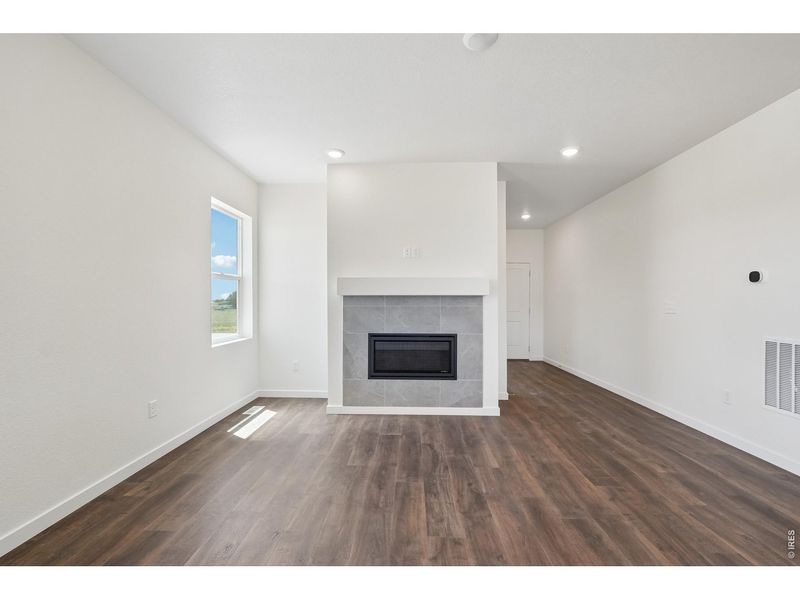 Spacious, unfurnished interior of a new home in Hudson Hills, Hudson (Image 19).