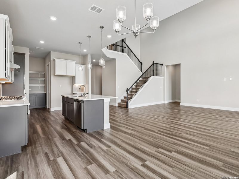 Furnished interior view inside a new home in Weltner Farms 60’s, New Braunfels (Image 12).